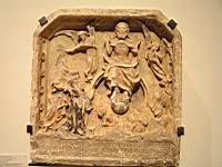 Monument funeraire de 2 religieuses de l'Abbaye d'Etrun (calcaire peint, Artois, v 1425) (1)